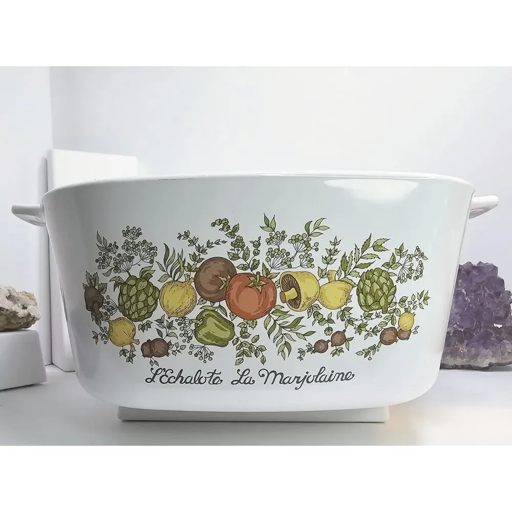 Corning Ware A-3-B 3 Quart. Range - Oven - Microwave. Corning, NY, USA 182MA